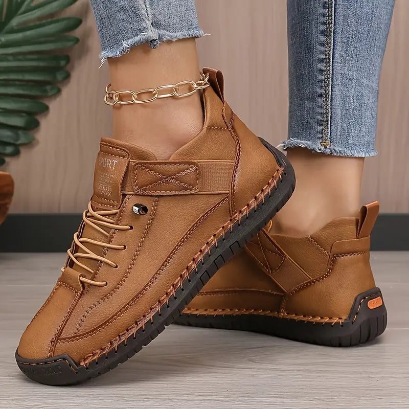 Emiline | Comfort-Support Trainers