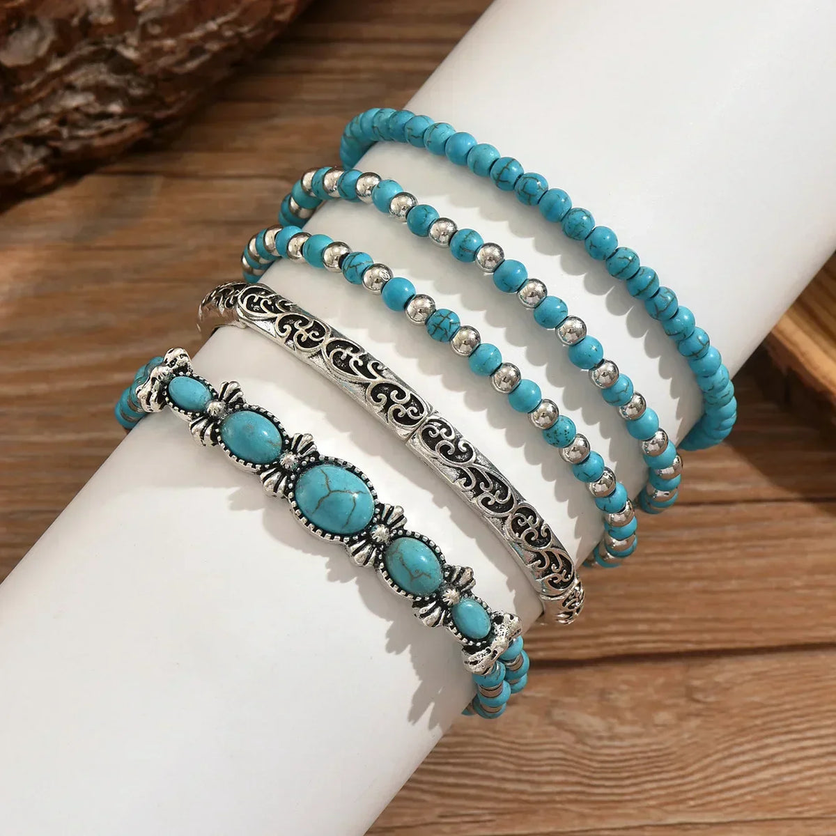 Maëlys — Multi-strand turquoise bracelet