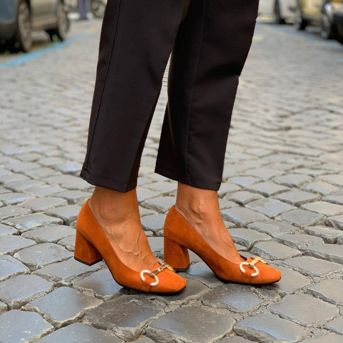 Charlotte | Stylish Pumps Featuring Gold Accents